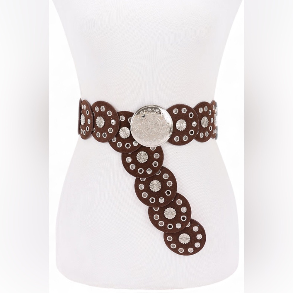 Silver Engraved Round Circle Concho Western Statement Belt